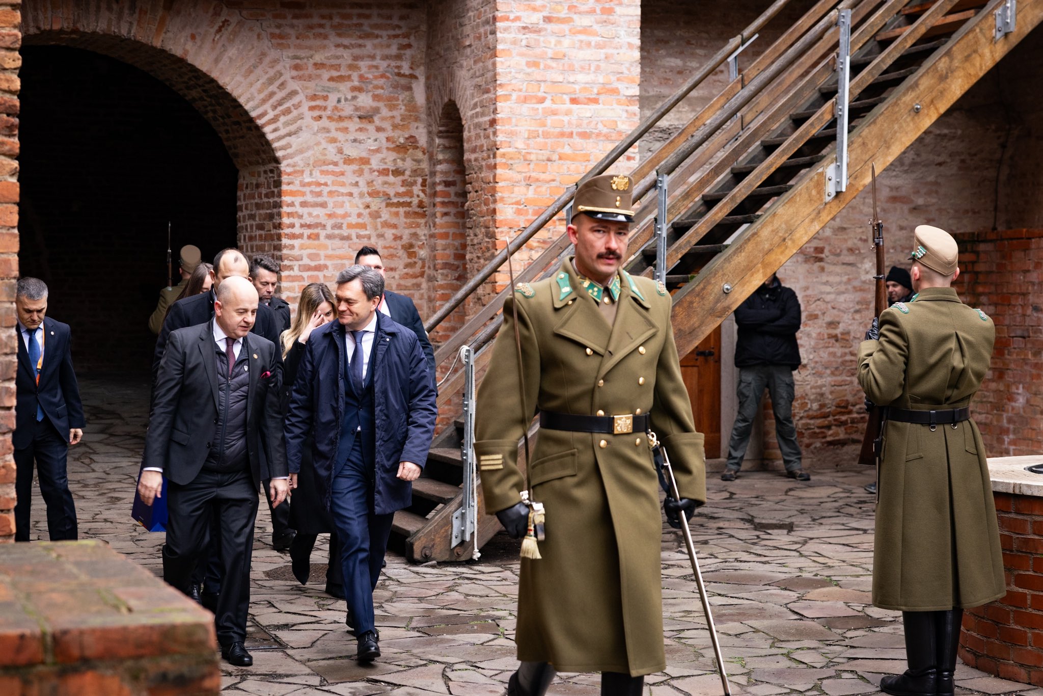 Recean s-a întâlnit cu președinta Ungariei într-un castel medieval. Războiul din Ucraina - în agenda discuțiilor