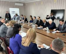 NM Espresso:  Речан отправился в Давос, Кишинев и Тирасполь обсудили пошлины, НПО требуют прозрачности