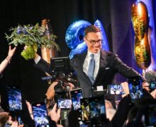 Александр Стубб станет новым президентом Финляндии. Он заявил, что «путь к миру» в Украине лежит через поле боя