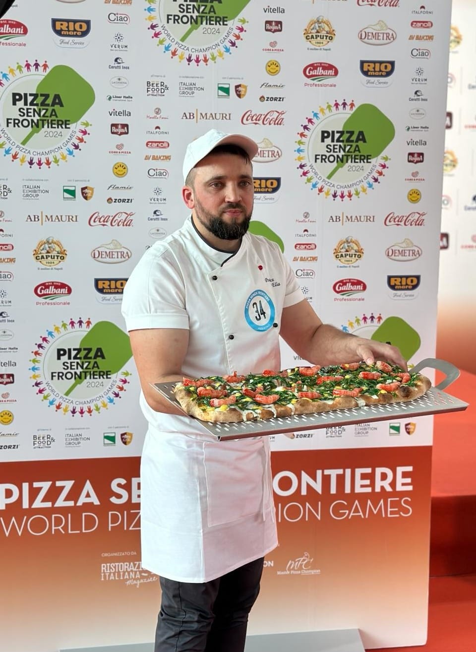 FOTO Un fost preot din Moldova, vicecampion mondial... la gătit pizza: Nu m-am așteptat