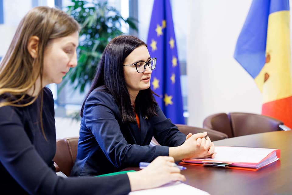 Moldova a dat start procesului de evaluarea a legislației naționale cu cea a Uniunii Europene. Gherasimov: „Capitol cu capitol”