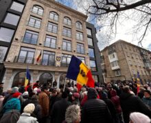 «Этот институт не нужен Молдове». Коммунисты и социалисты провели протест у здания НАРЭ