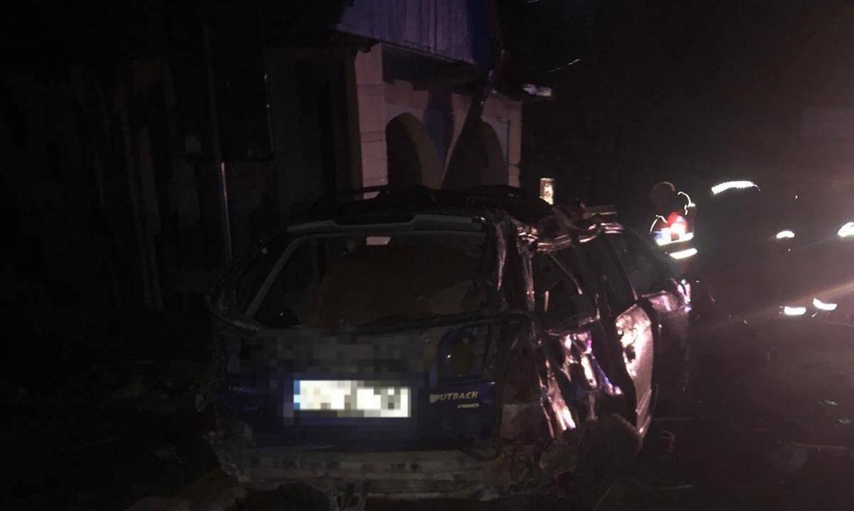 FOTO Grav accident rutier în Găgăuzia: 4 oameni au murit, după ce mașina în care se aflau s-a izbit într-un pilon