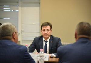 Procuratura Anticorupție va examina plângerea fiului lui Sergiu Mocanu împotriva lui Cernăuțeanu