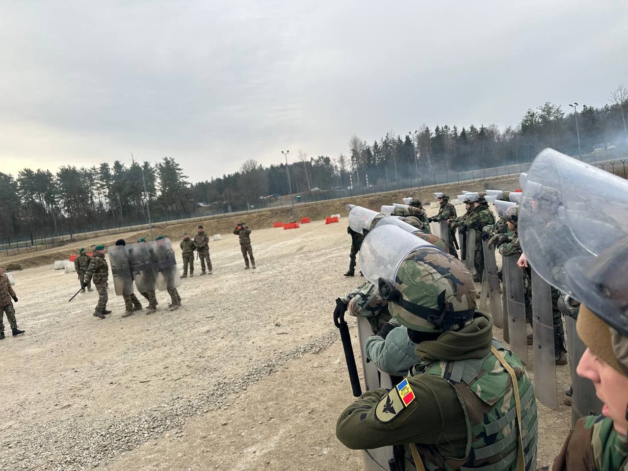 (ФОТО) Молдавские военные участвуют в учениях в Германии