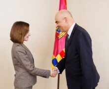 (ВИДЕО) Санду встретилась в Молдове с экс-президентом Швейцарии. Он баллотируется в главы Совета Европы