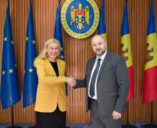 NM Espresso: Молдова обсудила энергетику с ЕС, мунсовет Кишинева позаседал со скандалом, а посол Украины не заметил слежку