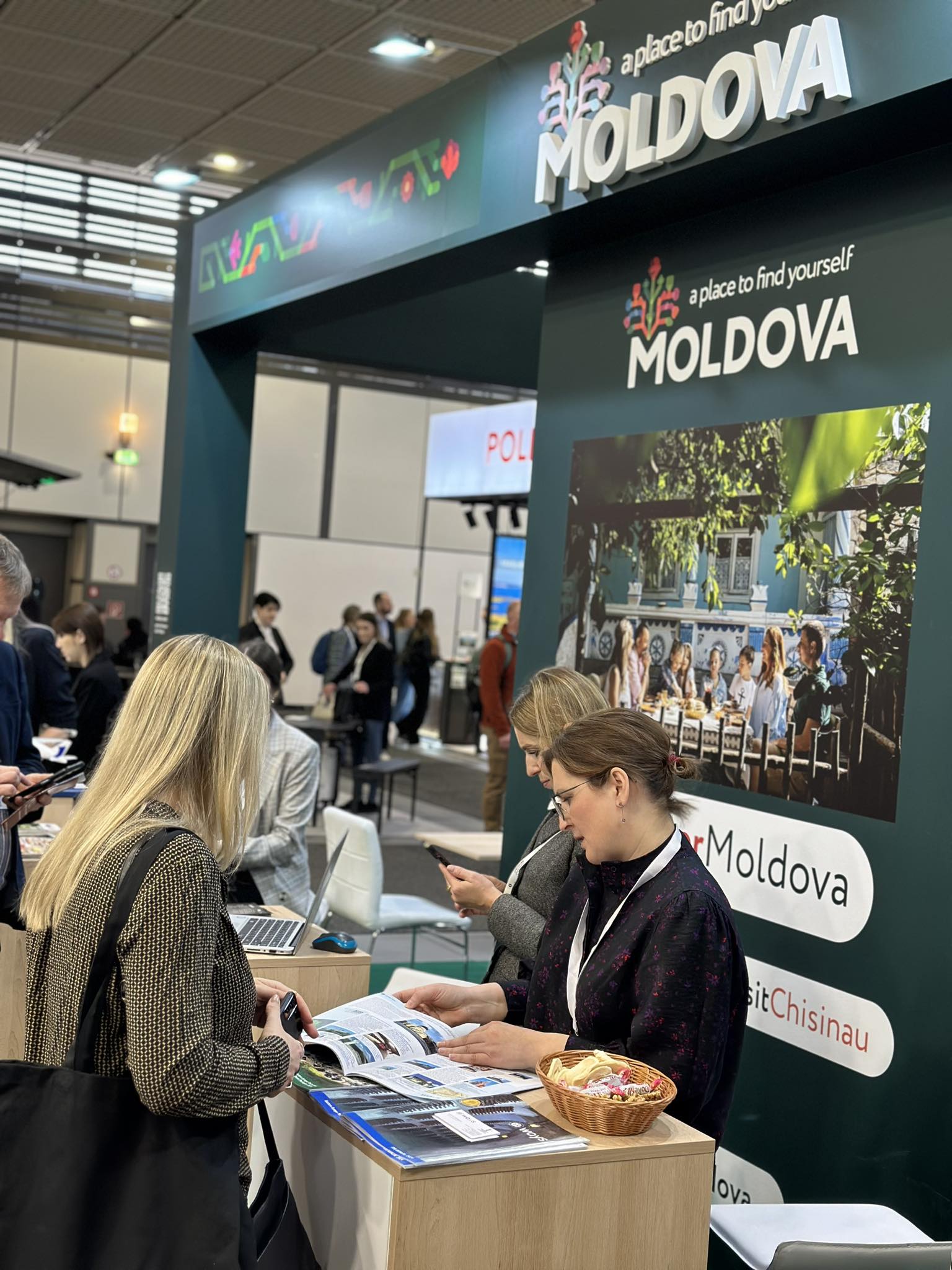 FOTO Moldova participă la cel mai mare târg de turism din lume, în Germania. Atracțiile prezentate
