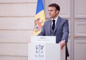 Macron asigură Republica Moldova de sprijinul Franţei pentru „împlinirea destinului său european”