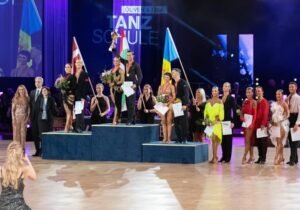(ФОТО) Танцоры из Молдовы завоевали бронзу на чемпионате мира в Будапеште