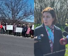 (ВИДЕО) Санду в Гагаузии встретили протестом. Президент: «Этих граждан привезли сюда за деньги»