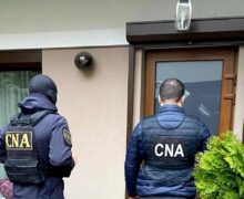 В Молдове прошли обыски у двух прокуроров и членах их семей. В чем их подозревают