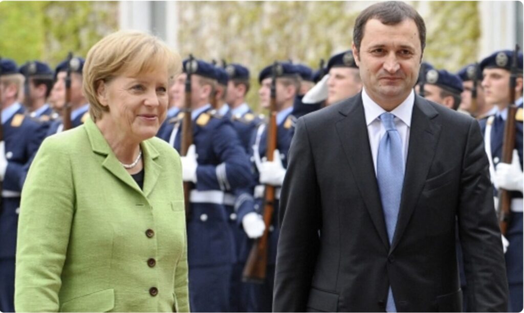 Французский гамбит. Как Франция стала главным другом Молдовы в ЕС