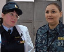 VIDEO „Acasă sunt mamă, soție, iar la serviciu – îmbrac uniforma militară“. Povestea a două angajate a Penitenciarului nr. 13