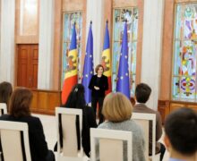 Стипендия — €200. В Молдове принимают заявки на стажировку в госучреждениях, включая аппарат президента
