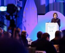 (ВИДЕО) «Молдова и Украина нуждаются в плане Маршалла XXI века». Санду выступила с речью на конференции по бюджету ЕС