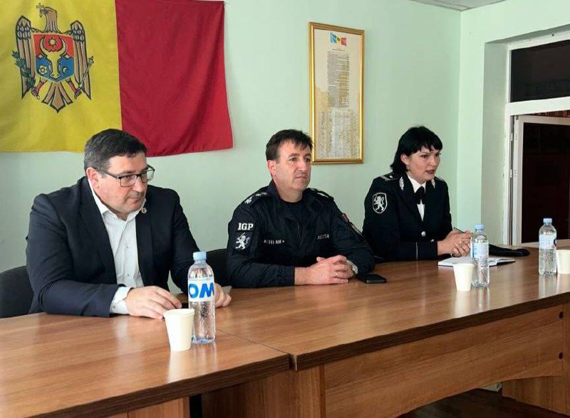В полиции Молдовы впервые сразу шесть женщин назначили на руководящие должности
