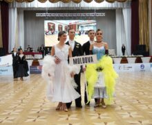 Молдавские танцоры завоевали две золотые медали на чемпионате Европы. Соревнования впервые прошли в Молдове