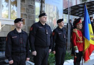 Молдова направила первый миротворческий контингент карабинеров в Косово