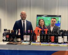 (ФОТО) Молдавские вина впервые представили на международной выставке Vinitaly в Вероне