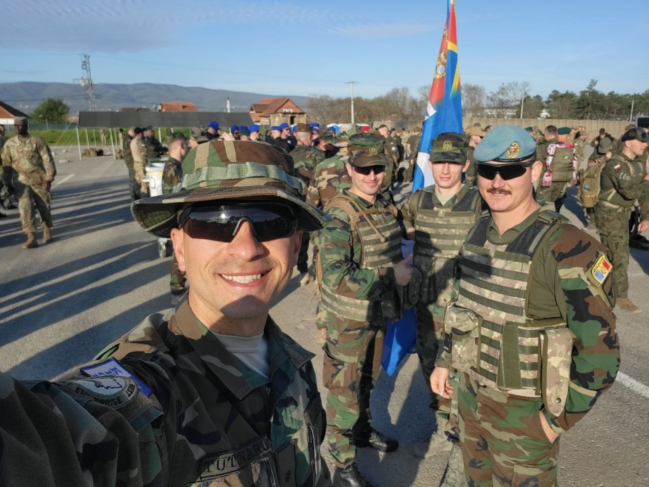 (ФОТО) Молдавские миротворцы в Косово приняли участие в благотворительном марафоне