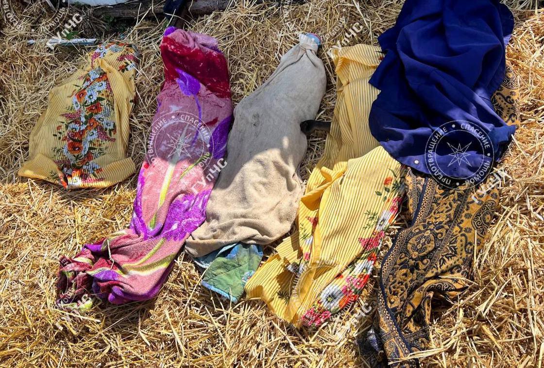 (ФОТО) В селе Ташлык молодая мать и пятеро детей погибли, отравившись едким дымом от замкнувшего телевизора