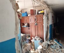 (ФОТО) В Кишиневе в многоэтажном доме взорвался газовый баллон. Пострадал владелец квартиры
