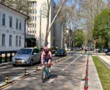 Cu bicicleta prin Chișinău. Cât de adaptată este capitala Moldovei pentru transportul alternativ?