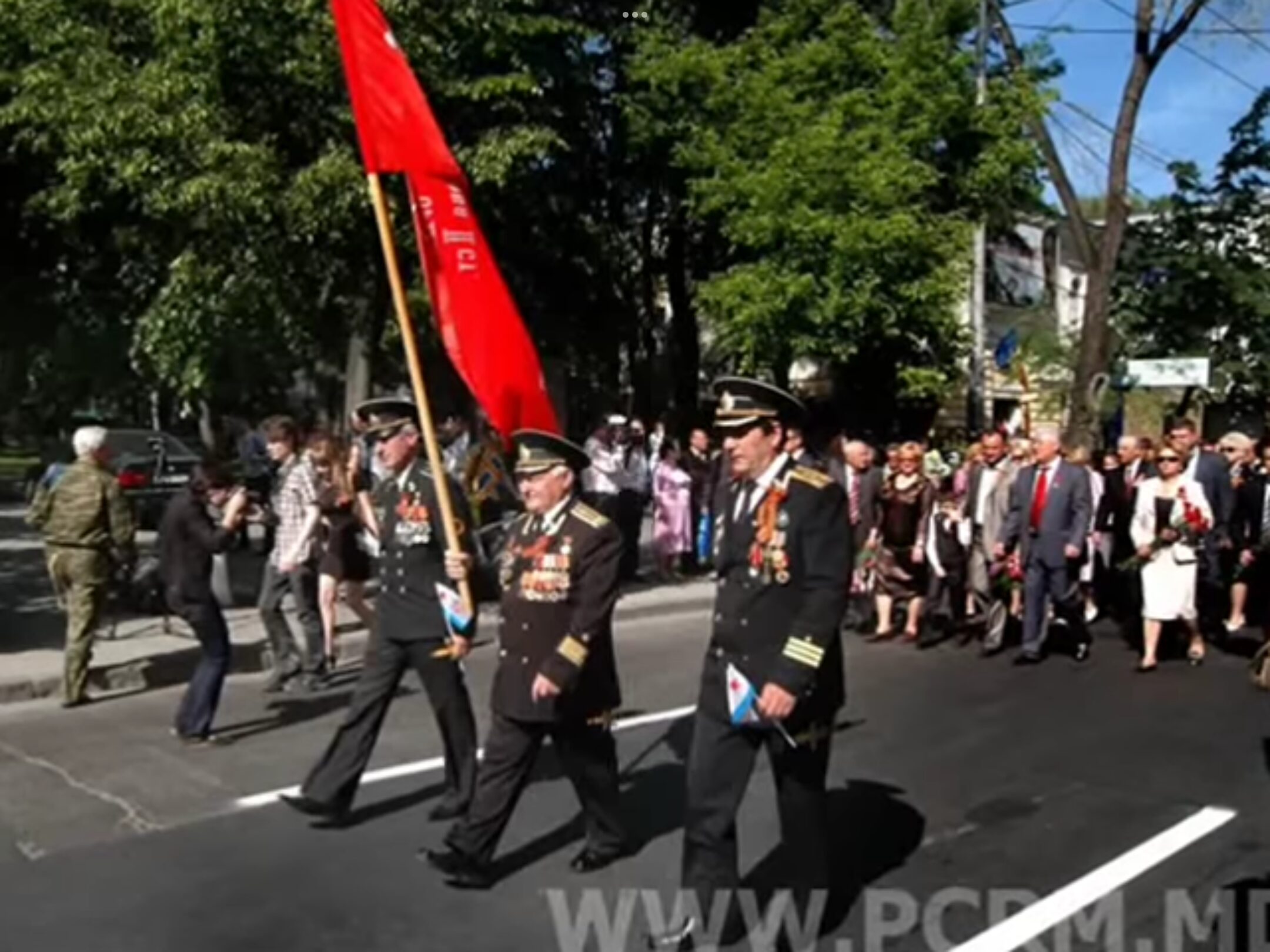 Memorie sau propagandă? Cum au „ucis” politicienii Ziua Victoriei în Moldova și ce legătură are Putin și războiul din Ucraina cu asta