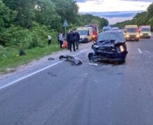 Toyota врезалась в автомобиль Dacia в Оргееве. Шесть человек, включая ребенка, получили травмы
