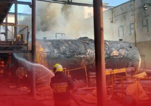 (VIDEO) Gazul, mai ieftin, incendiu la o fabrică de vinuri, contrabandă de 6 milioane de lei, deconspirată de Poliție/ Știri NewsMaker