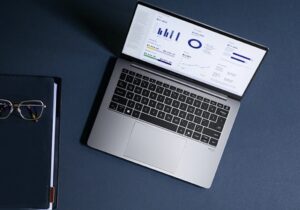 ASUS анонсирует ExpertBook P5 с технологиями ИИ, знаменующий новую эру бизнес-ноутбуков, на выставке Computex 2024