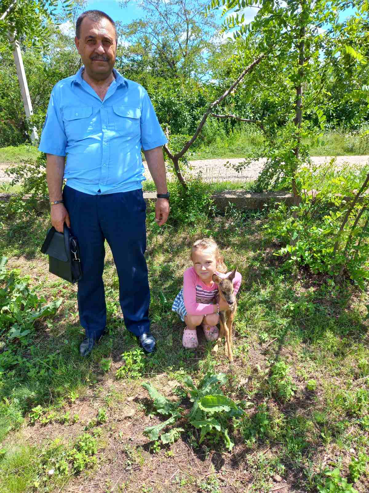 (ФОТО) Житель Сорокского района спас детеныша косули