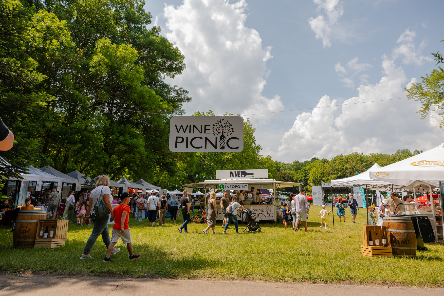 Первый день Wine Picnic