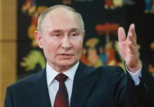 Путин во Вьетнаме заявил, что не выведет войска из Украины: «Зачем нам бояться, не лучше ли идти до конца?»