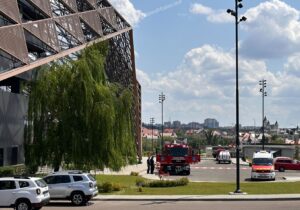 (ФОТО) На Arena Chișinău загорелся электрический трансформатор