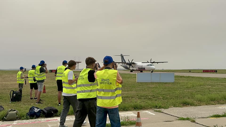 (ФОТО) В аэропорту Кишинева прошла споттинг-сессия. Авторов лучших фотографий наградят