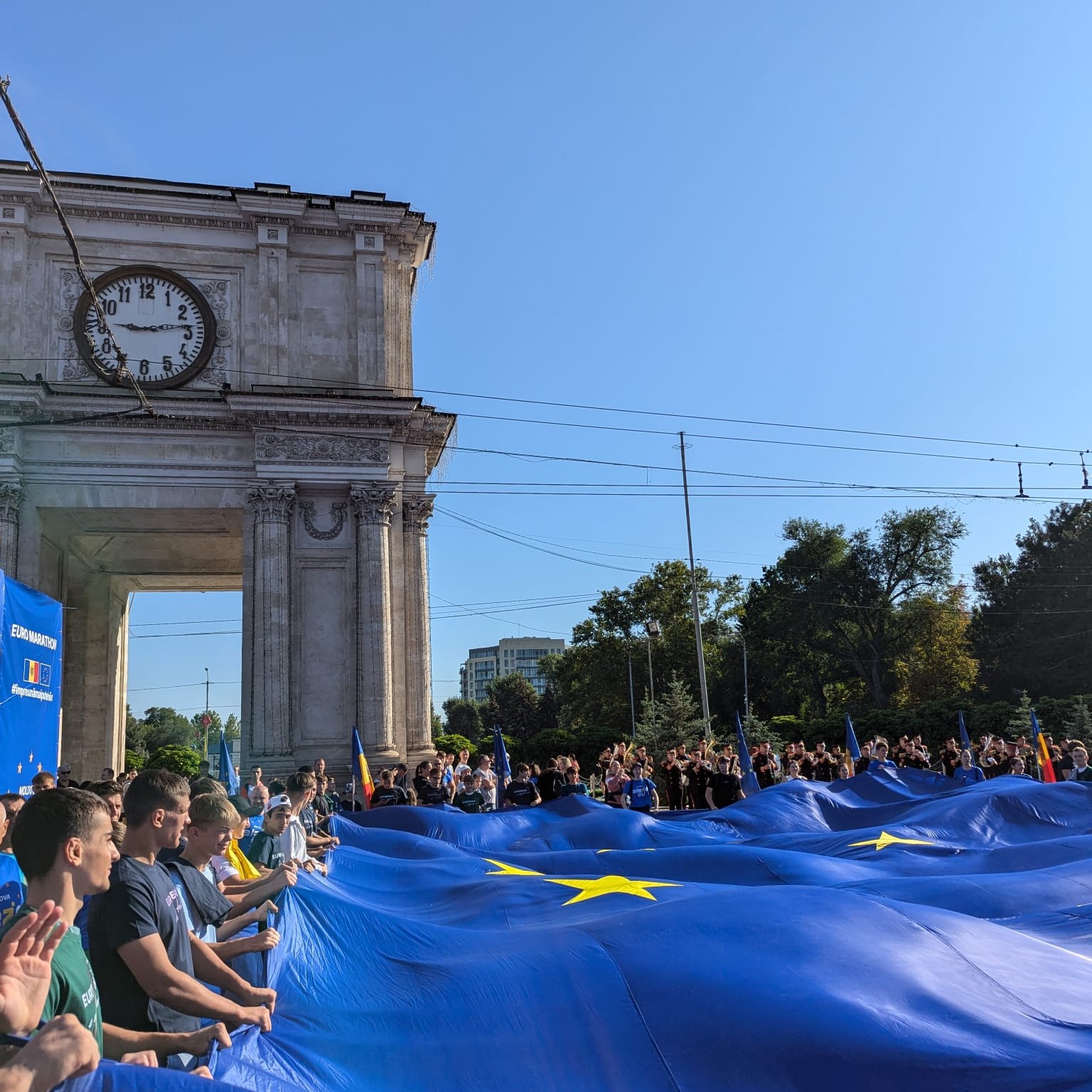 (ФОТО) В Кишиневе прошел «Евромарафон». В нем приняли участие более 5 тыс. человек