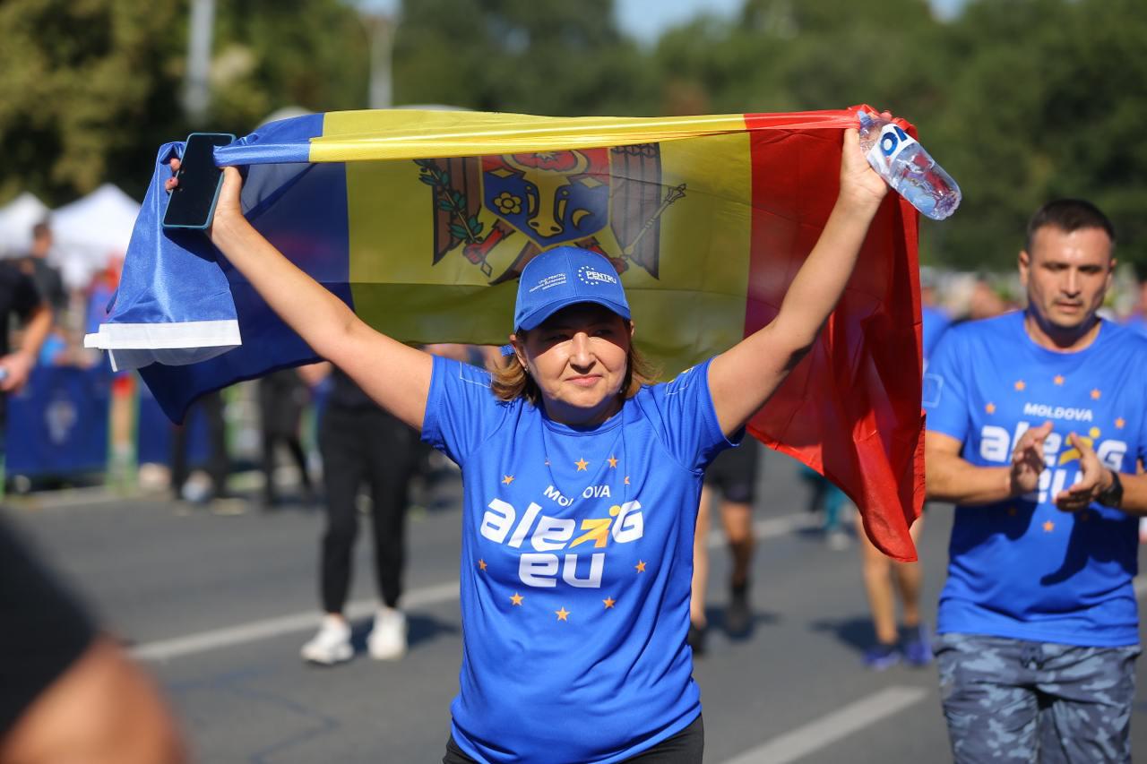 Euro Marathon 2024: O zi de unitate europeană în inima Chișinăului