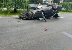 (ФОТО, ВИДЕО) На Ботанике произошло серьезное ДТП. Один человек погиб (UPD)