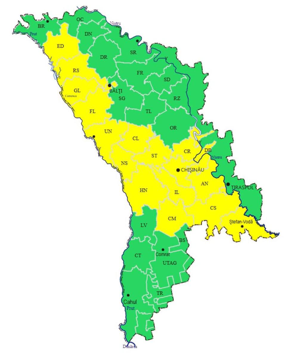 „Riscul de inundații crește”. Mai multe localități din Moldova, și LUNI sub COD GALBEN de instabilitate atmosferică