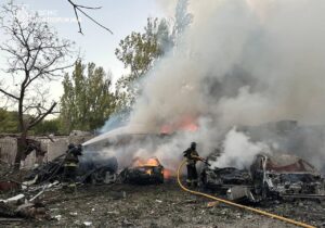 Ucraina și Rusia se acuză de atacuri reciproce: incendii la Zaporojie și Voronej. Sunt victime 