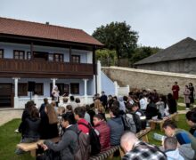 (ФОТО) «Ценности, которые объединяют». В Старом Оргееве при поддержке Румынии отреставрировали школу-музей