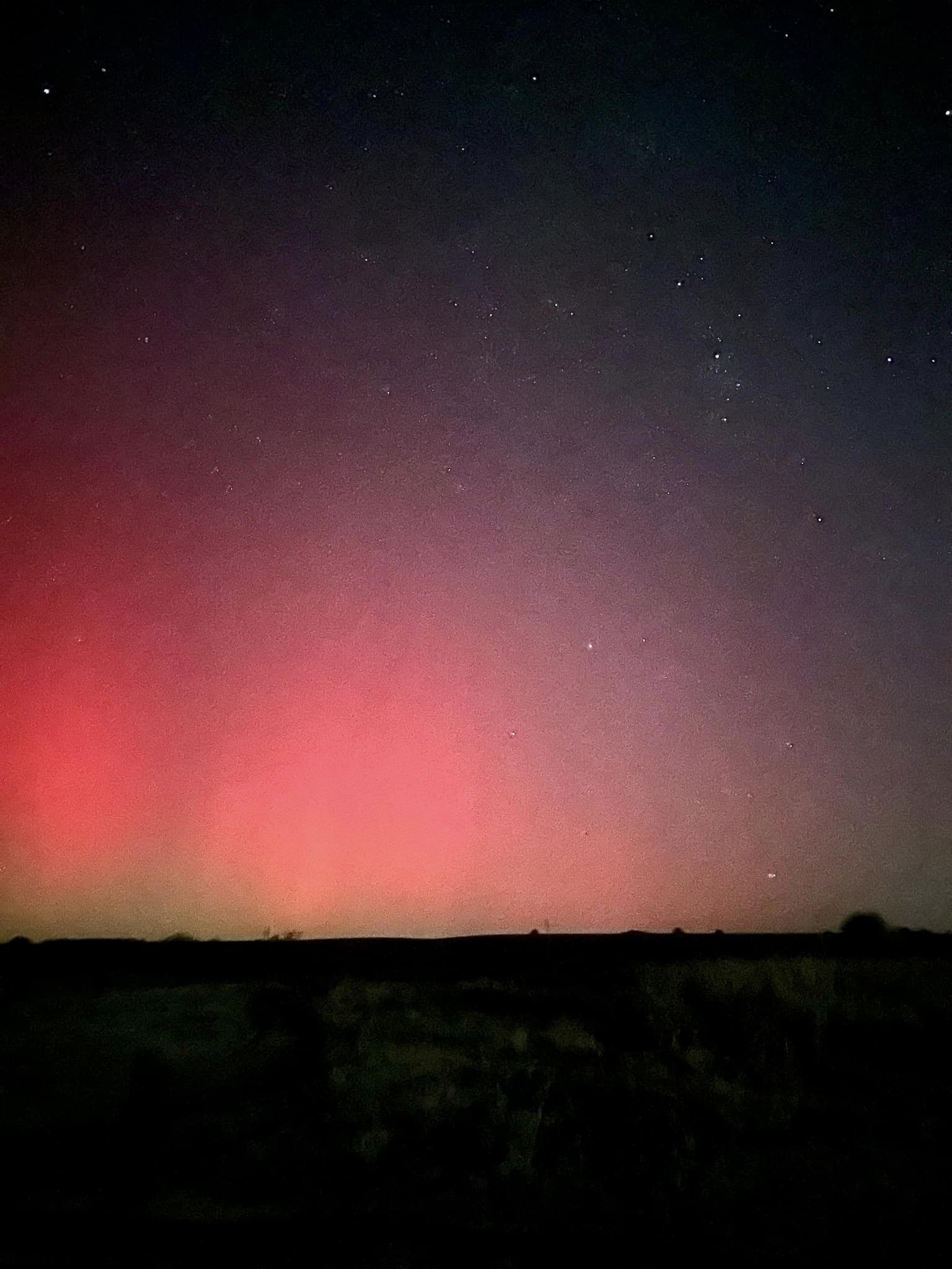 Aurora Boreală, vizibilă pe cerul din Republica Moldova: imagini de la Chișinău, Soroca și Ungheni 