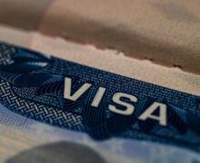 Deținătorii pașaportului românesc vor putea călători în SUA fără vize. România îndeplinește toate condițiile pentru Visa Waiver