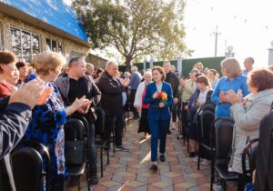 (ВИДЕО) «Снять белые перчатки и пройтись бензопилой». Что должна сделать Санду в следующие 4 года. Пожелания читателей NM