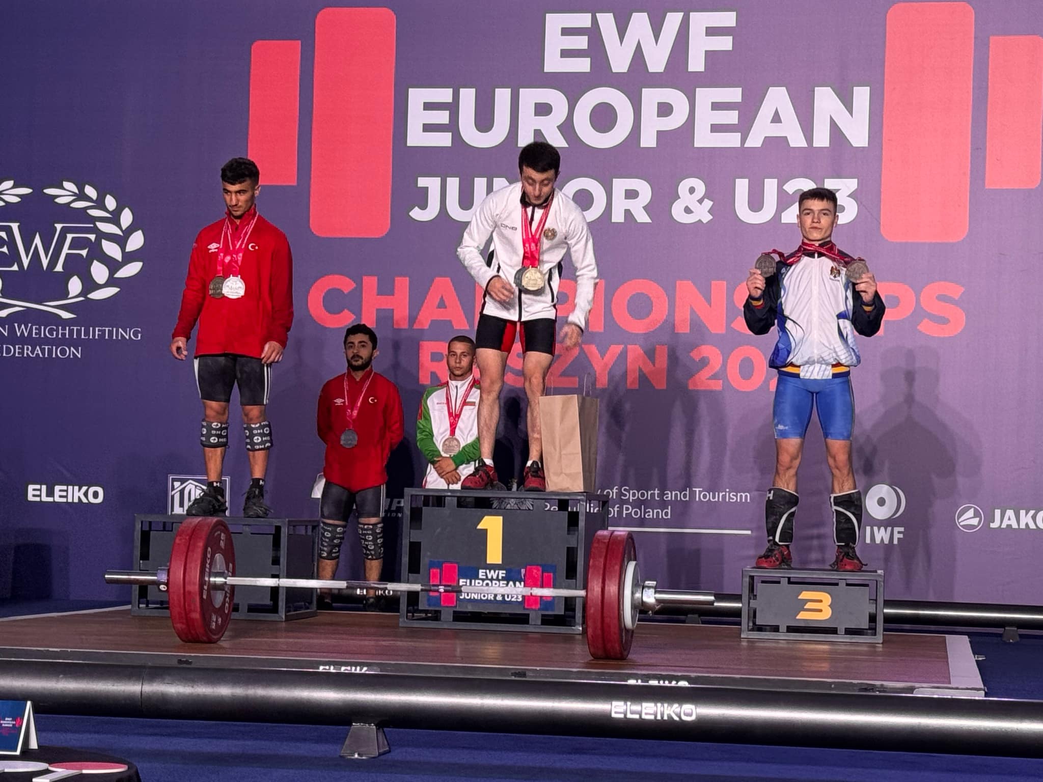 Sportivii din Moldova au obținut 16 medalii la Campionatul European de haltere FOTO