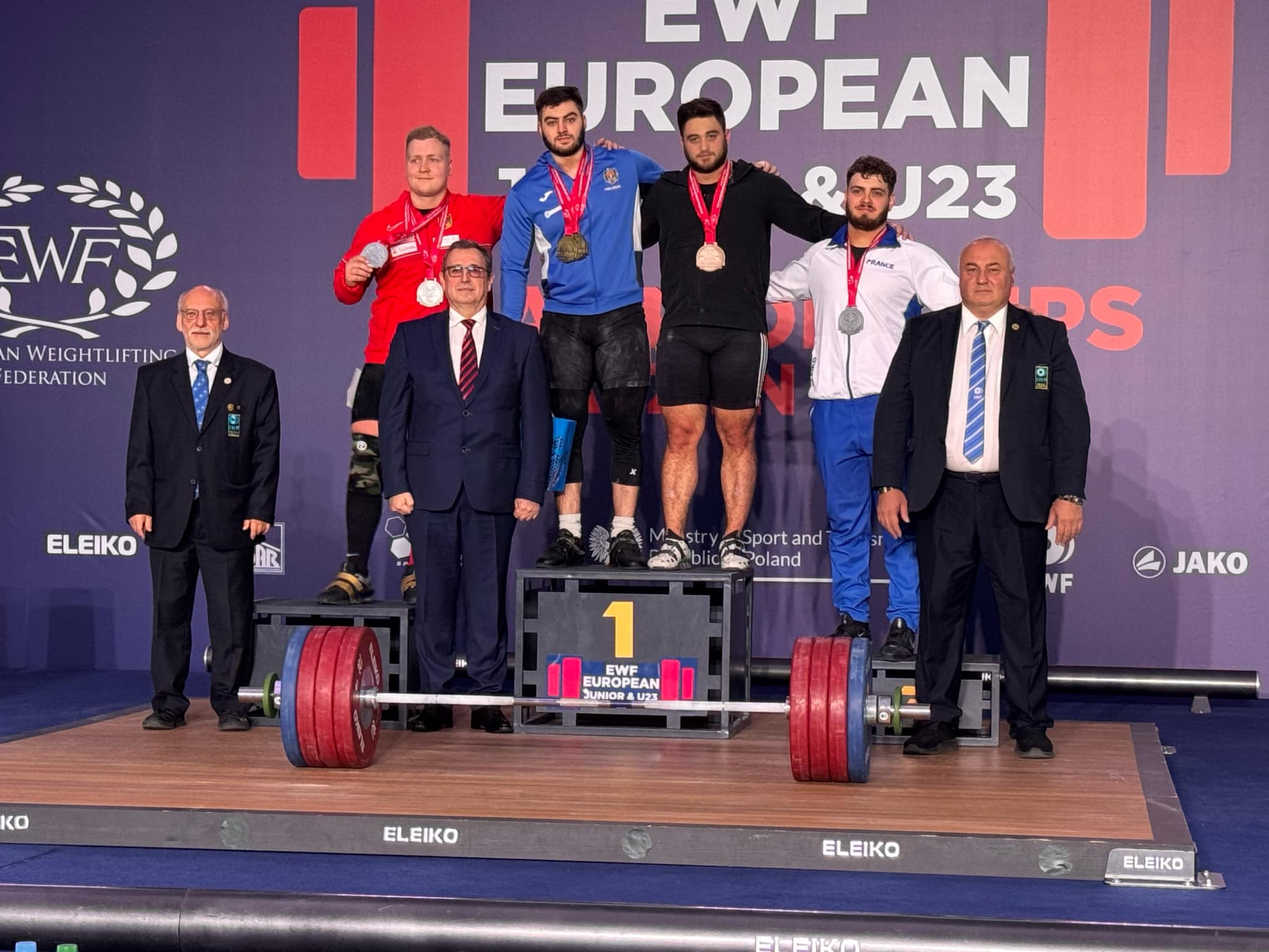 Sportivii din Moldova au obținut 16 medalii la Campionatul European de haltere FOTO