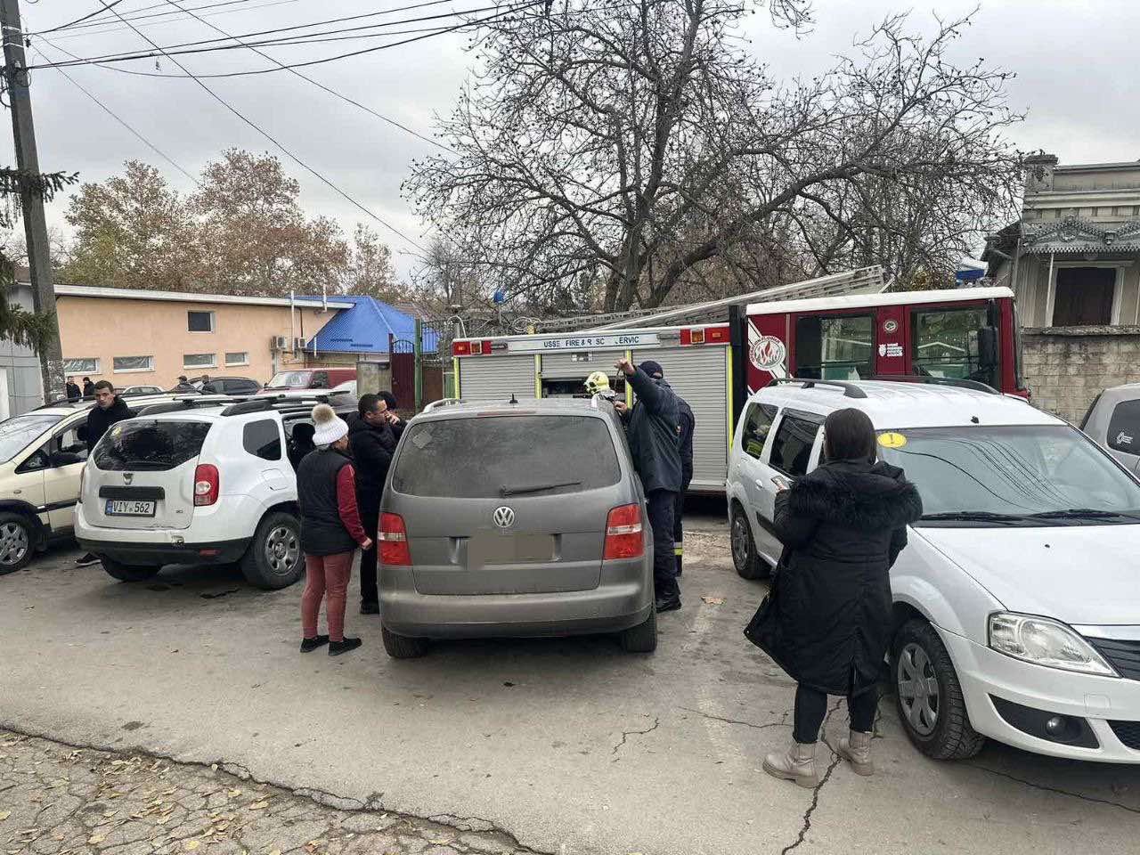 В Оргееве годовалый ребенок оказался заблокирован в машине