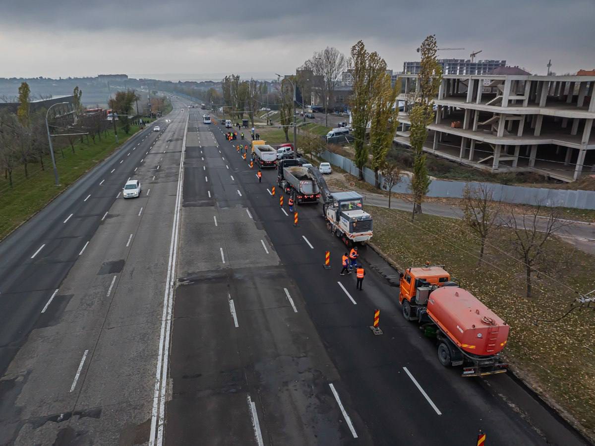 (ФОТО) В Кишиневе начали ремонт Хынчештского шоссе